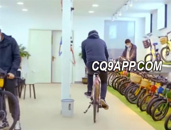 2023120311 广西青年用竹编技艺造就国际市场轰动的自行车品牌
