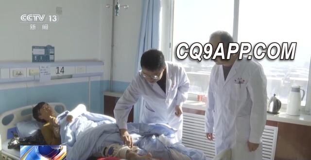 2023122313 地震灾区医疗救援持续展开：已累计救治伤员逾七百人