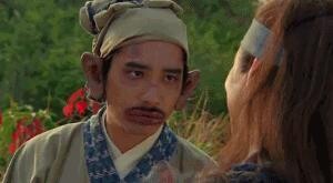 2023123010 梁朝伟喂鸽子真相首度披露，低调人生引发网友热议