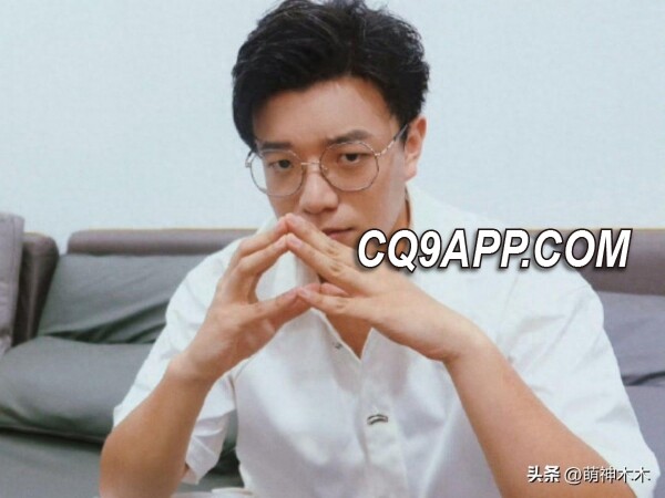 2024020621 著名脱口秀演员杨波微博留遗言引关注，女学生揭爆料女主实情并报警求助