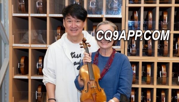 2024020711 经历风霜，周华健与康粹兰的爱情坚守38载