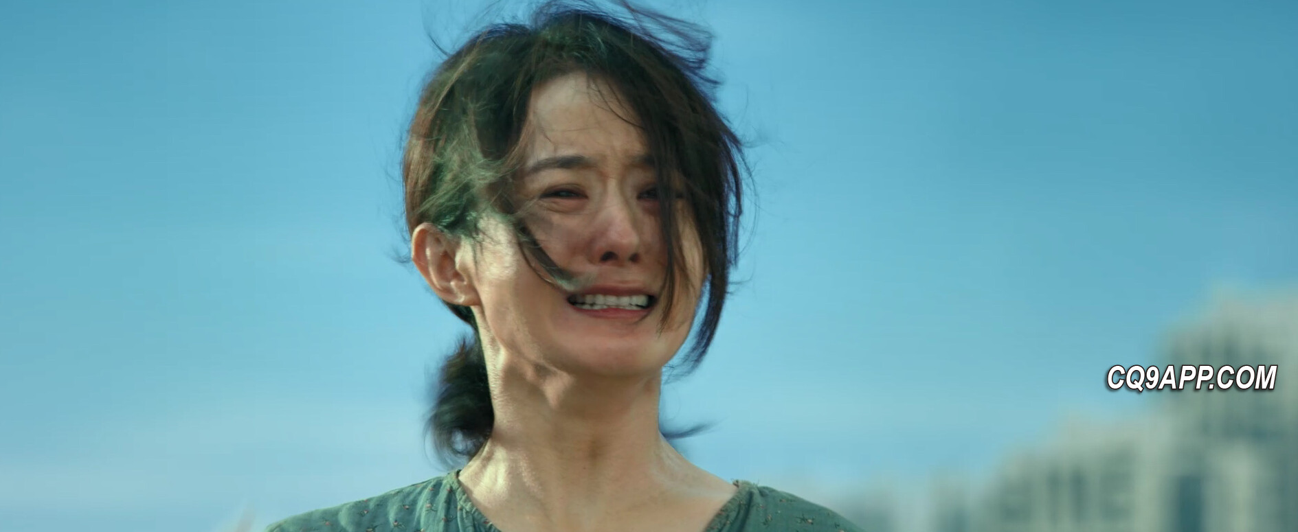 2024022111 《热辣滚烫》失冠，《第二十条》强势领跑春节档